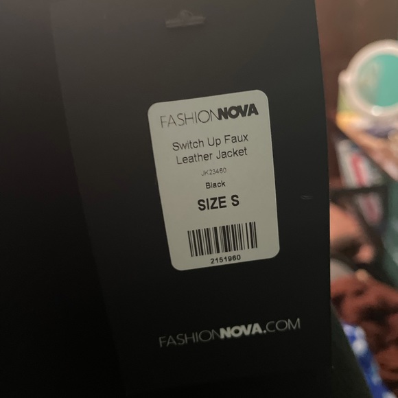 Fashionnova Faux leather jacket NWT - Picture 2 of 4